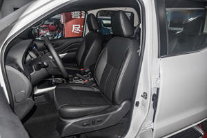Camionetas <span class=keywords><strong>Nissan</strong></span> Navara Nuevas de <span class=keywords><strong>2023</strong></span> 2024, Camioneta Pickup 4x4 Diésel de Doble Cabina, Mini Camioneta en Venta - Product Image 4