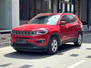 Jeep Compass 1.4T 200T Edición Familiar 2017, Auto Usado Más Vendido, Transmisión Automática, Buen Estado, Económico - Product Image 1