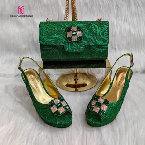 Hochzeitsschuhe nigerianisch grün Original fabrikherstellung Luxus Top-Qualität Glitter hohe Absätze sexy modische Schuhe mit Taschen
