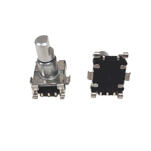 Codificador Rotatorio Incremental EC11 SMD de 5 Pines, Eje Metálico Roscado de 11.8mm, 9, 15 y 20 Pulsos - Product Image 1