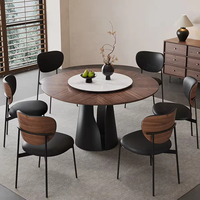Table à manger en bois haut de gamme avec chaises, style rétro, table à manger ronde design, table de dîner luxueuse légère pour usage domestique