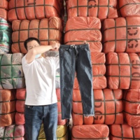 Pakaian Bekas Berkualitas Tinggi Grosir Campuran Merek Vintage Bale-bale Jeans Wanita Second Hand