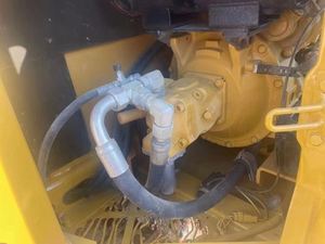 รถขุดขนาดเล็ก CAT 308 มือสอง 8 ตัน ผลิตในญี่ปุ่น เครื่องจักรไฮดรอลิกพร้อมเครื่องยนต์แคตเตอร์พิลลาร์ อุปกรณ์ก่อสร้างขนาดกะทัดรัด - Product Image 4