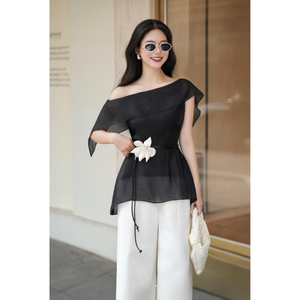 Blusa con peplum asimétrica Nova para Mujer | Top estructurado elegante con silueta moderna | Ropa de moda para oficina y fiesta - Product Image 6