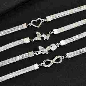 Conjunto de Tobilleras de Aleación Simple Estilo Retro Europeo Americano para Mujer, Chapadas en Oro, con Cristales de Corazón y Diamantes de Imitación, Gran Venta en Comercio Exterior - Product Image 3