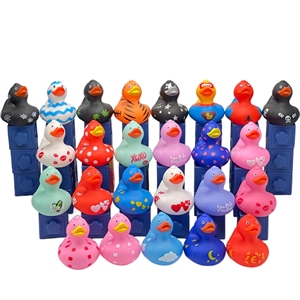 Nhà Máy Trực Tiếp Tùy Chỉnh 3.5 Inch Màu Đen Cao Su Vịt Biểu Tượng Tùy Chỉnh Cho Quà Tặng Khuyến Mãi, Bé Tắm & Xe Bảng Điều Khiển Đồ Chơi - Product Image 6