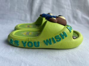 Ciabatte Verde Chiaro con Suola Antiscivolo da 20MM, Design Cartoon, per Casa Estiva, Suola Esterna in EVA, Tomaia in Plastica, Fodera in PVC - Product Image 2