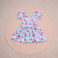 Robe d'été personnalisée pour bébés filles Yiying, manches lanternes, imprimé floral, en soie de lait respirante et lavable – Grande Vente
