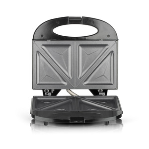 Grille-sandwich électrique noire avec plaques antiadhésives et poignée à toucher froid - Product Image 3