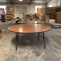 Table de banquet ronde pliable en bois avec pieds en métal, table à manger portable en contreplaqué pour les fêtes, les mariages et la location