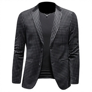 Traje de pana europeo para hombre, chaqueta de terciopelo dorado nueva de otoño-invierno, traje casual engrosado de un solo botón, impermeable - Product Image 2