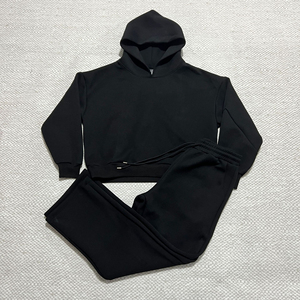 <span class=keywords><strong>Felpa</strong></span> con Cappuccio e <span class=keywords><strong>Zip</strong></span> <span class=keywords><strong>Nera</strong></span> in Poliestere e Cotone Ricamata Oversize da <span class=keywords><strong>Uomo</strong></span> Y02 - Ingrosso Fabbrica OEM per SA - Product Image 6