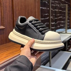 Chaussures décontractées haut de gamme, bottes de randonnée ultra-légères à semelle fine pour l'extérieur ; chaussures de course authentiques et confortables, couleur unie - Product Image 3
