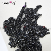 Corpiño de cristal negro azabache Popular de encaje de gama muy alta, apliques de flores 3D de diamante, 50/