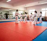 . Tapis en mousse EVA à cinq lignes 100x100cm pour protection de sol, antidérapant et durable, pour haltères, kettlebells et musculation, dalles de gym, vente en gros