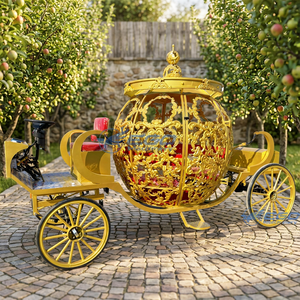 Chariot de mariage en forme de citrouille sculptée dorée, chariot de princesse royal tiré par des chevaux, à vendre - Product Image 1