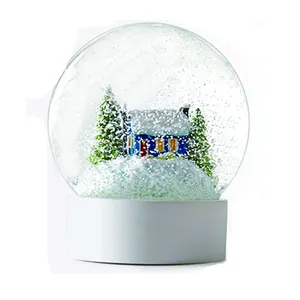 Gepersonaliseerde Winter Huis Kerststal Glas Water Sneeuwbol Met Glitter