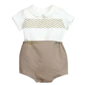 Spanische Baby Boy Boutique Kleidung Set Kleinkind Handmade Smocked Cotton Shirts Khaki Cotton Shorts Hosen Smocking Kleidung