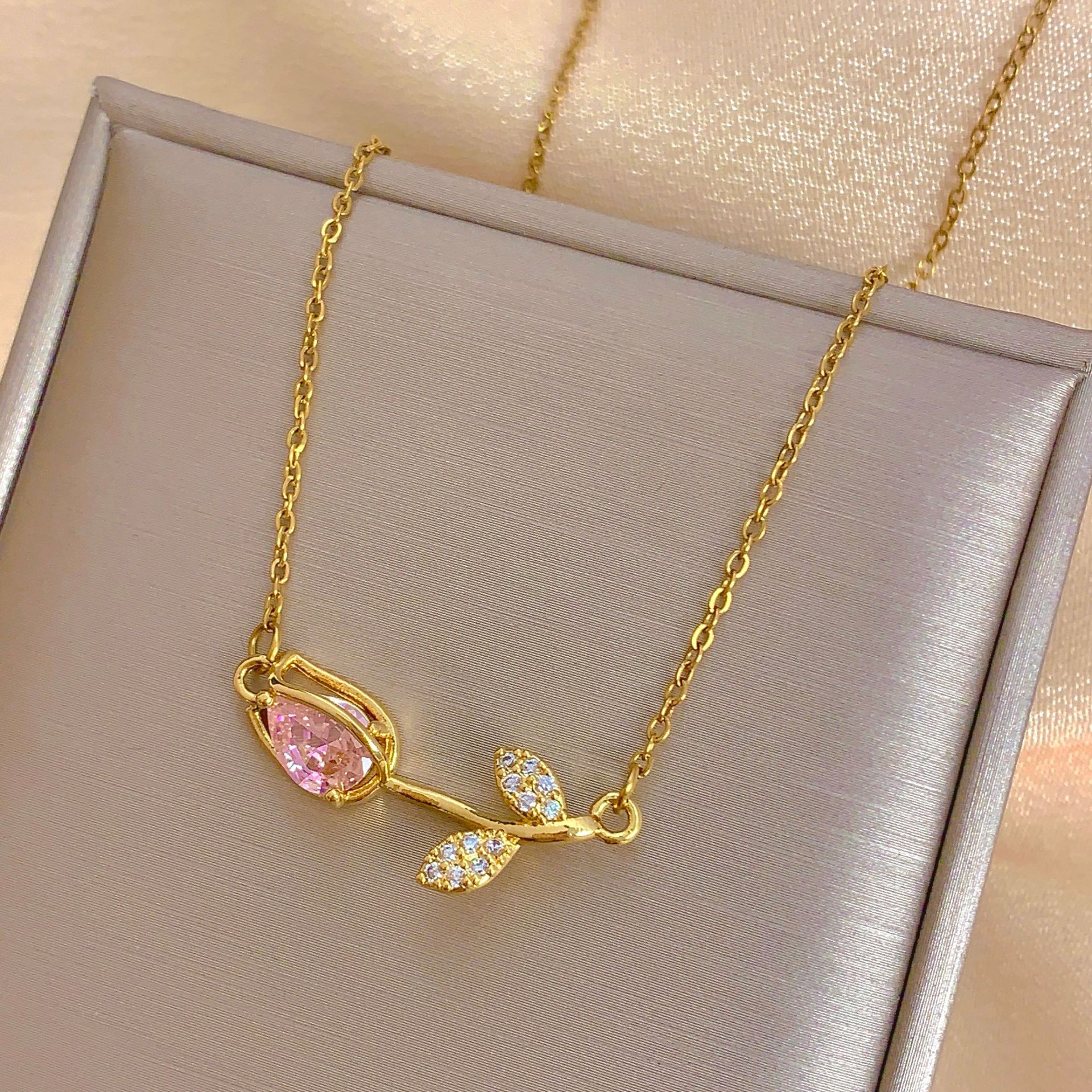 Pink tulip necklace