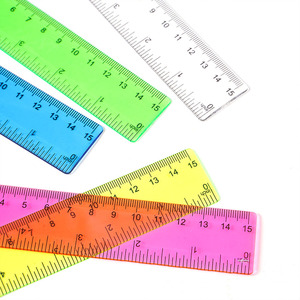 <span class=keywords><strong>Regla</strong></span> recta multicolor de plástico de 15 <span class=keywords><strong>cm</strong></span> para uso escolar o de oficina - Product Image 2