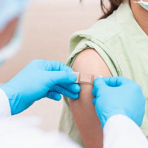 Guante de mano de nitrilo médico examen Protector Pantalla táctil lago Azul desechable sin polvo 3mil guantes de nitrilo para Hospital - Product Image 3