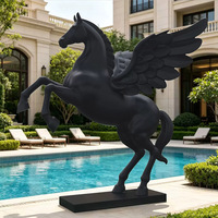 Vente d'usine : Statue de cheval en résine de fibre de verre grandeur nature avec ailes, pour jardin et parc extérieur