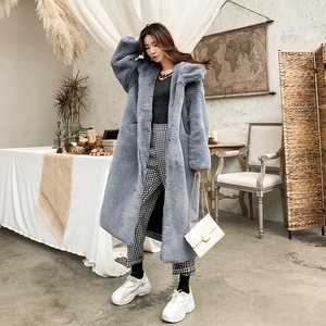Winter Vintage Faux <strong>Green</strong> Fox <strong>Fur</strong> Sable Leather Coat for Women Reversible Plus Size Parkas Long Outerwear with <strong>Fur</strong> for Ladies - Product Image 3