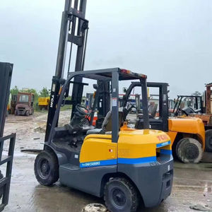 Gebruikt Tweedehands <span class=keywords><strong>Komatsu</strong></span> <span class=keywords><strong>25</strong></span> 4 Wiel Japan Merk Origineel Ontwerp 2.5 <span class=keywords><strong>Ton</strong></span> Vorkheftruck Met Hoge Kwaliteit En Lage Prijs Voor Hete Verkoop - Product Image 3