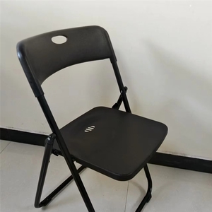 เก้าอี้เหล็กพับได้สีดำทันสมัยราคาประหยัด พับเก็บได้ ระบายความร้อนได้ดี ซ้อนกันได้ เหมาะสำหรับใช้ในบ้าน สำนักงาน อพาร์ทเมนต์ ห้องรับประทานอาหาร โรงเรียน - Product Image 2