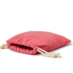 Bolsa de algodón rosa con cordón y logotipo personalizado, bolsa de almacenamiento de ropa de tamaño mediano con doble cordón de algodón. - Product Image 3