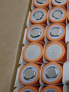 STOCK UE TENPOWER 50XG 60XG 70XG TP 21700 tabless INR21700-60XG Celda de batería sin tablero de alta potencia 60A 6000mAh - Product Image 3