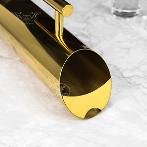 Pichet à <span class=keywords><strong>eau</strong></span> en acier inoxydable, théière avec poignée pour boissons <span class=keywords><strong>maison</strong></span> thé glacé vin café lait <span class=keywords><strong>maison</strong></span> hôtel outil <span class=keywords><strong>de</strong></span> service - Product Image 5