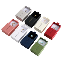 Boîte de rangement en carton rigide imperméable 9*9*3 pour boucles d'oreilles, bagues, bijoux, colliers, pendentifs, lunettes, cadeaux - Vente en gros mondiale
