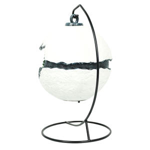 Nouvelle arrivée : Figurine <span class=keywords><strong>de</strong></span> village <span class=keywords><strong>de</strong></span> Noël en résine en forme <span class=keywords><strong>de</strong></span> boule lumineuse suspendue avec musique – VILLAGE <span class=keywords><strong>DE</strong></span> NOËL - Product Image 6