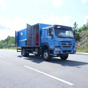 Factory Direct HOWO Lubrication Service Truck Mobile Grease Oil Dispensing Vehicle - Product Image 5