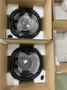 <span class=keywords><strong>Volante</strong></span> de Fibra de Carbono y Cuero Personalizado de Alta Calidad para <span class=keywords><strong>Mercedes</strong></span> Benz <span class=keywords><strong>W203</strong></span> W204 W205 W212 W213 CLS W218 W222 C300 <span class=keywords><strong>AMG</strong></span> - Product Image 6