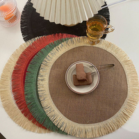 STARUNK Napperon Moderne en Papier Écologique Tressé à Pompons, Couleur Unie, Anti-Chaleur, Antidérapant, Isolant, Décoration de Table