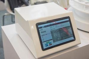 Densitomètre numérique automatique Drawell DigiPol-D70, densitomètre à tube en U, analyseur de laboratoire, résolution 0,00001 g/cm3, 0-3 g/cm3 - Product Image 4