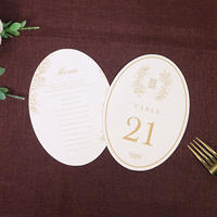 Menu de mariage et carte de numéro de table élégants en or avec motif floral, imprimés sur carton rigide personnalisé pour la mise en place des tables de banquet de mariage