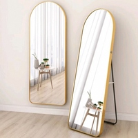 Grand miroir décoratif pour la maison avec cadre en métal arqué, miroir sur pied haute définition avec support métallique