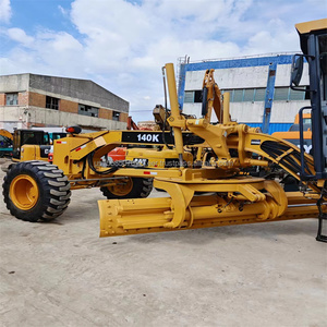 Komatsu 140K Road Grader de Japón Usado Caterpillar con motor confiable Barato y fácil de operar Dispositivo de trabajo simple - Product Image 6