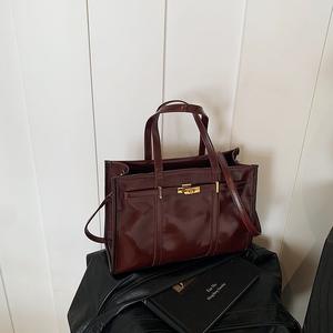 女式办公室通勤公文包手提袋防水开放式聚氨酯材料大容量冬季时尚便携 - Product Image 6