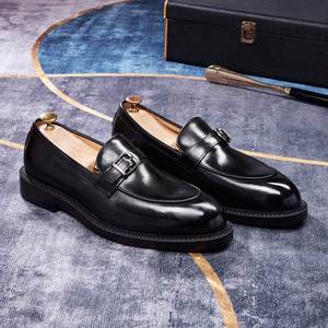 Top Quality Men's Formal Shoes Stylish Design and Casual Wear Resistant Breathable Leather Shoes Autumn Wedding and Party Shoes - Product Image 2