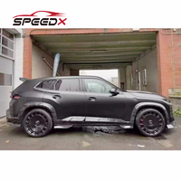 Kit carrosserie en fibre de carbone Mansory pour BMW XM : Lame avant XM, diffuseur de pare-chocs arrière, jupes latérales, élargisseurs d'ailes, spoiler