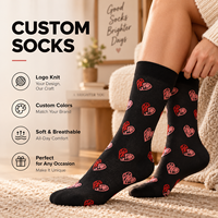 Chaussettes mi-mollet noires personnalisées avec motif cœur rose et rouge, chaussettes en coton doux et respirant, ajoutez votre propre logo, faible quantité minimale de commande