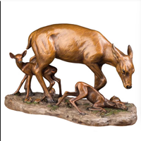 Statue de cerf et de faon en bronze massif grandeur nature pour jardin extérieur personnalisée