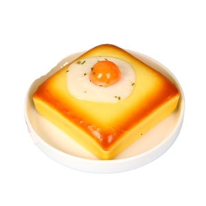 Nouveaux jouets anti-stress réalistes en forme de pain, jouets souples à presser en PU, forme œuf et toast, à remontée lente, très populaires - Product Image 3