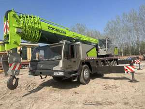Used Zoomlion ZTC900V 90T Hydraulic Lifting Truck <b>Crane</b> Construction Machinery Weichai Engine Engine Core Earth-Moving Machinery - Product Image 4