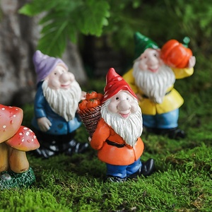 Figura de gnomos de resina decorativa de jardín personalizado, estatua de gnomos de Polyresin decorativa de Hada de jardín hecha a mano # - Product Image 4