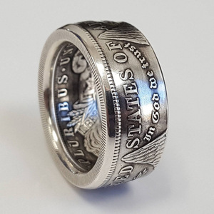 Anello da uomo in ottone massiccio, stile vintage classico, personalizzabile con incisione, alla moda e di tendenza, a forma di moneta da un dollaro. - Product Image 3